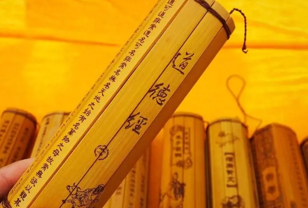 梦见前男友主动示好_复合征兆